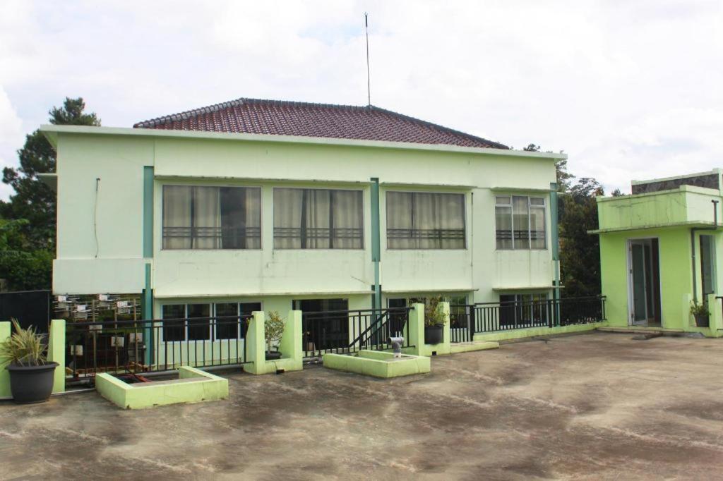Hotel Graha Widjaja Puncak Exterior foto
